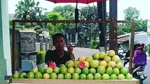 6 Cara Promosi Penjual Duku Bikin Tepuk Jidat