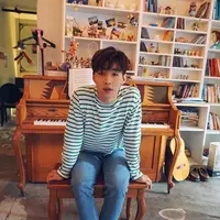 Henry mengatakan tujuannya mempelajari bahasa Korea bukan karena ingin berkencan dengan wanita asal Korea, melainkan hanya karena Go Ara. (Instagram/henryl89)