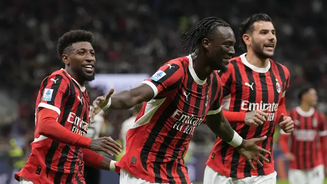 Eks Striker Chelsea Ini Tawarkan Diri ke Manchester United?