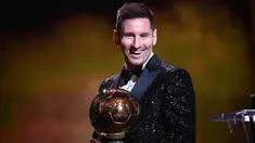 Memang ada benarnya istilah yang menyebut jika mempertahankan gelar itu lebih berat dibandingkan merebutnya. Istilah ini seakan berlaku bagi 5 pemain berikut yang gagal mempertahankan gelar Ballon d'Or, bahkan tak masuk nominasi usai tampil buruk di tahun atau musim berikutnya. Kelimanya mayoritas gagal akibat tak mampu mengimbangi raihan positif di level klub dengan saat membela timnas. Berikut daftar kelima pemain tersebut. (AFP/Franck Fife)