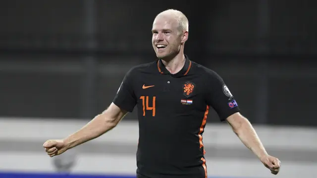 FOTO: Gol Tunggal Davy Klaassen Bawa Belanda Kalahkan Latvia