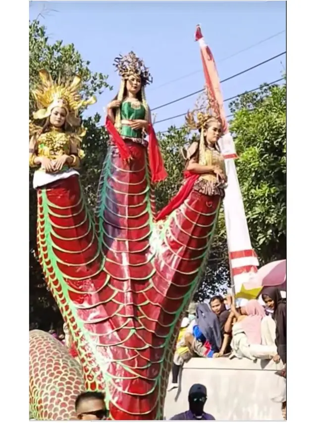 Kostum Karnaval Mirip Siluman Ular di Sinetron Jadul Ini Viral, Curi Perhatian