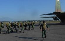 Lupakan perselisihan, Kopassus dan TNI AU latihan terjun bersama