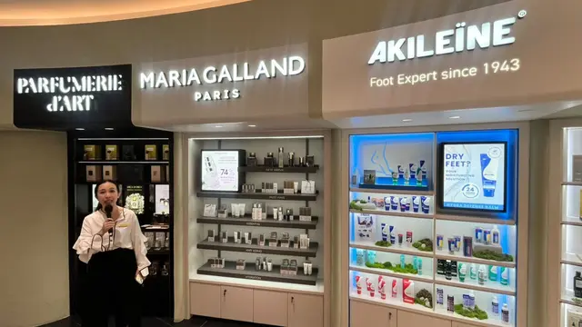 LÉPOLITA memadukan layanan profesional, konsultasi personal, dan pilihan produk kecantikan premium dari berbagai negara.
