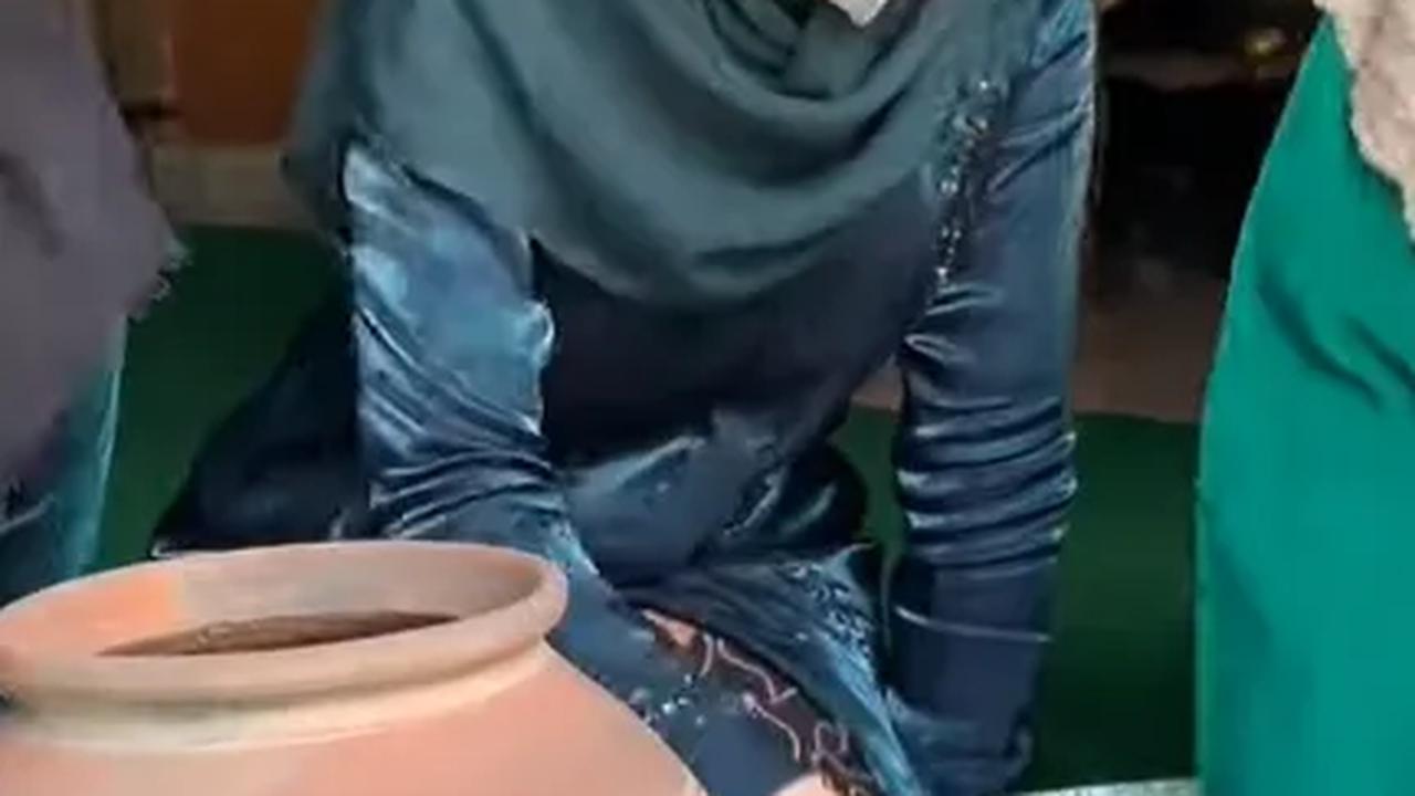 Mengenal Bekasem, Olahan Ikan di Dalam Gentong Ala Keraton di Cirebon