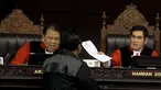  Sidang gugatan Perselisihan Hasil Pemilihan Umum (PHPU) Pilpres 2014 di Mahkamah Konstitusi (MK) kembali digelar dengan agenda mendengar keterangan saksi.
