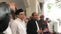 Novel Baswedan di Masjid tak jauh dari kediamannya. (Liputan6.com/Yunizafira)