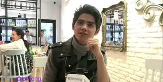 Tidak mudah berkolaburasi dengan AgnezMo, Aliando sangat senang.