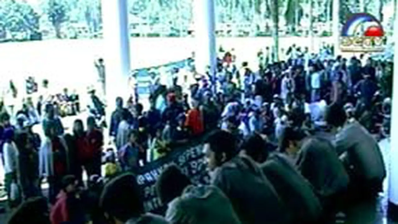 050603bPengungsi.jpg