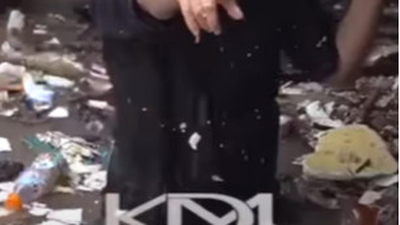 Dedi Mulyadi Nyebur Langsung ke Kali dan Ngamuk Jembatan Minta Dibongkar