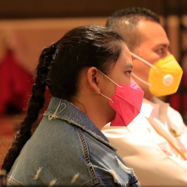 Kahiyang Ayu Tampil Beda Saat Dampingi Bobby Nasution Di Debat Putaran Terakhir Regional Liputan6 Com