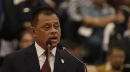 Panglima TNI, Jenderal Gatot Nurmantyo, memberi sambutan dalam Pembukaan Kejuaraan Dunia Karate Junior, Cadet dan U-21 di Indonesia Convetion Exhibition (ICE), Bumi Serpong Damai, Tangerang, Kamis (12/11/2015). (Bola.com/Vitalis Yogi Trisna)