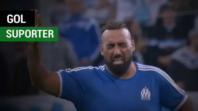 Berita video suporter bernama Kamel Zaroual menciptakan gol dengan berlari dari tengah lapangan saat laga Marseille melawan Toulouse dalam lanjutan Ligue 1 2017-2018.