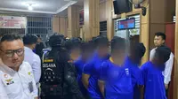21 napi narkoba asal Lampung yang masuk kategori berisiko tinggi dipindah ke Lapas Nusakambangan. Foto: (Istimewa).