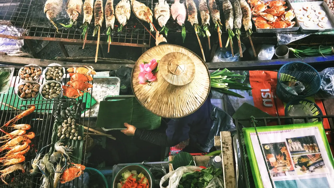 ilustrasi pedagang takjil/unsplash