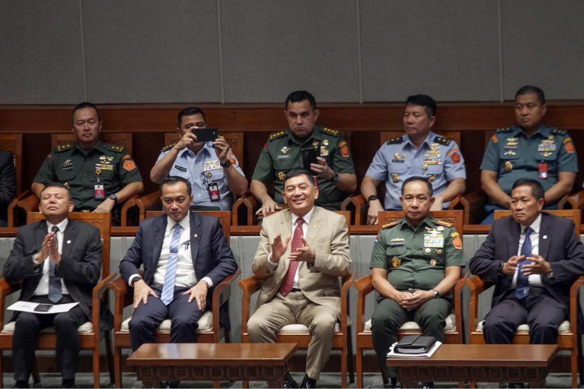 DPR Sahkan UU TNI