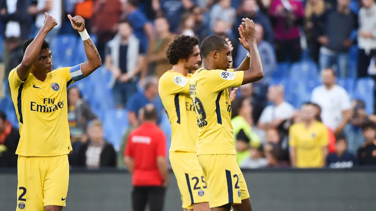 Kylian Mbappe, Paris Saint-Germain, Neymar Jr