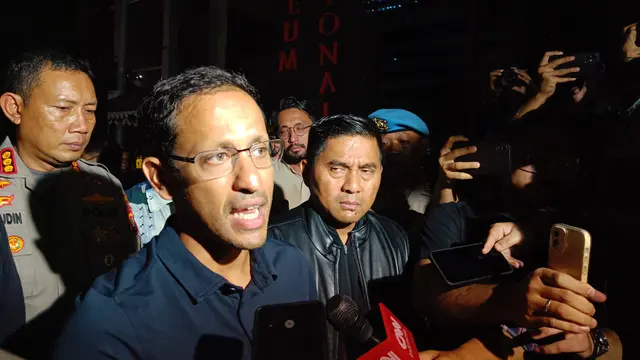 Menteri Pendidikan, Kebudayaan, Riset, dan Teknologi (Mendikbudristek) Nadiem Makarim mengaku akan membentuk tim untuk mengusut dugaan kebakaran Museum Nasional