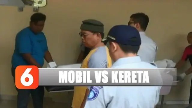 Ketujuh penumpang tewas termasuk sang sopir yang masih merupakan satu keluarga.