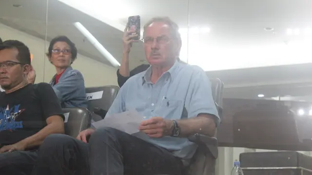Alfred Riedl