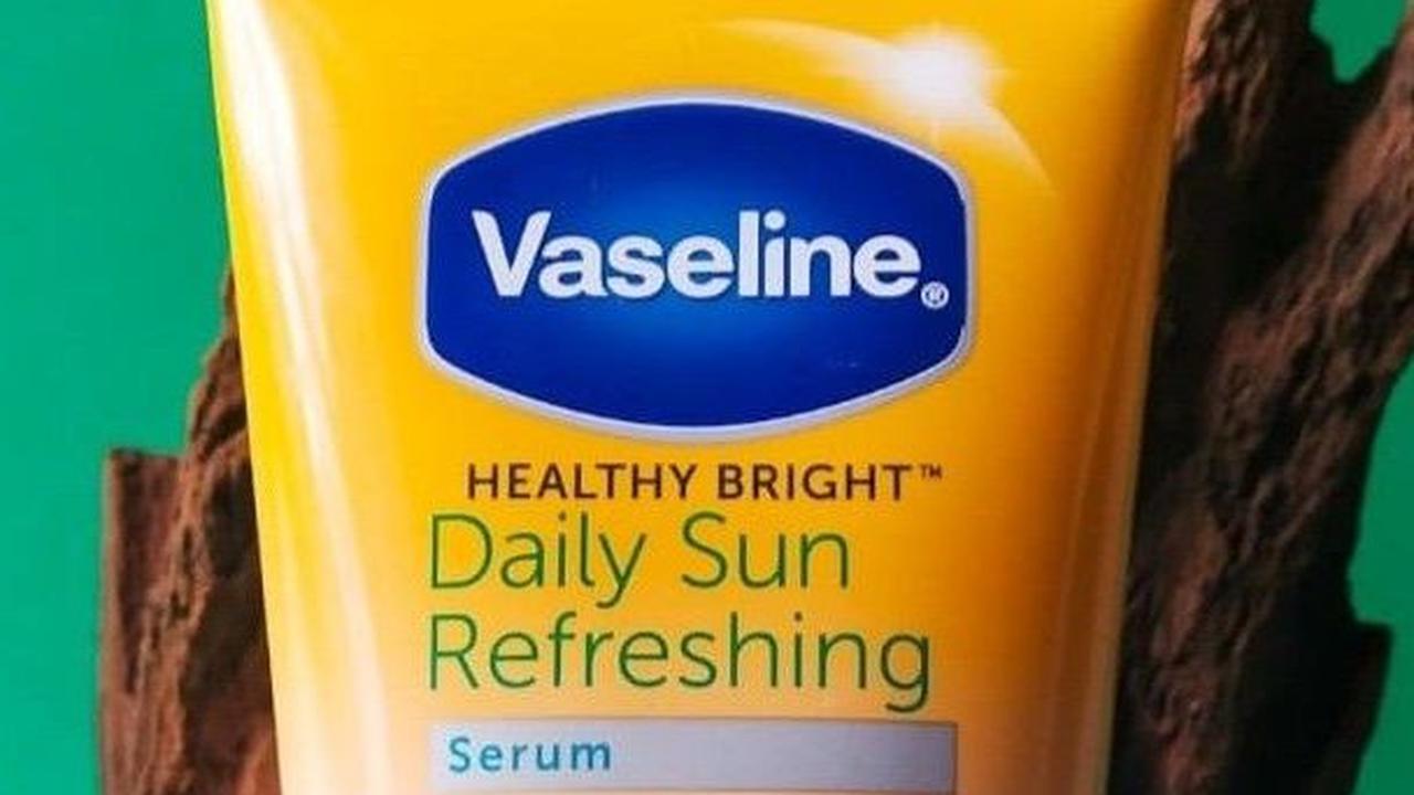 2. Vaseline Healthy Bright Daily Sun Refreshing Serum SPF 50+ PA++++<br>