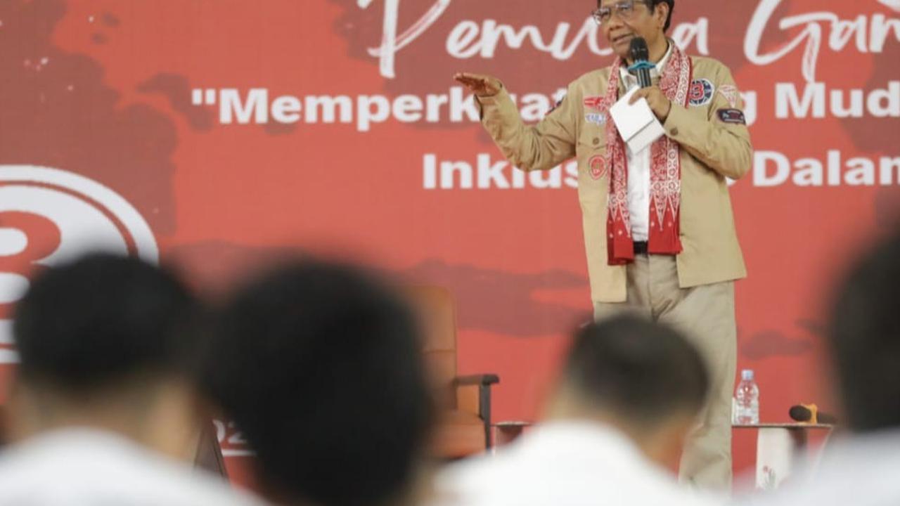 Dia meyakini, PDIP di usia ke-51 bakal terus mengabdi untuk bangsa dan negara serta wong cilik.&nbsp;