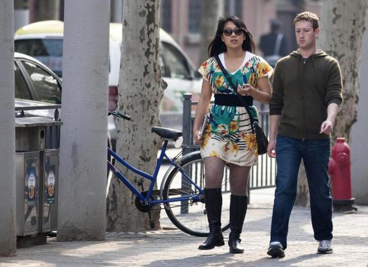 Mark Zuckerberg dan Sang Kekasih 