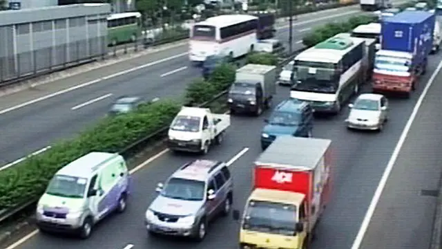 Dahlan Iskan Berencana Perlebar Tol Dalam Kota