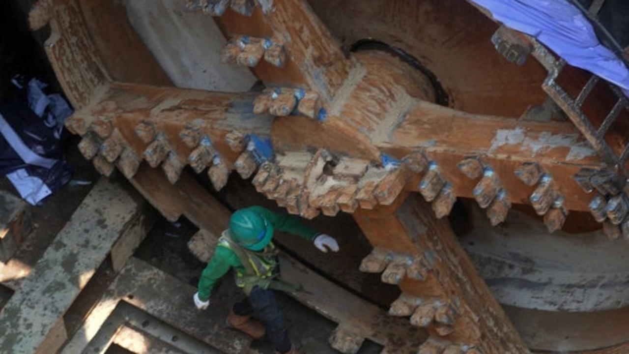 Intip pembangunan terowongan sodetan Kali Ciliwung-KBT