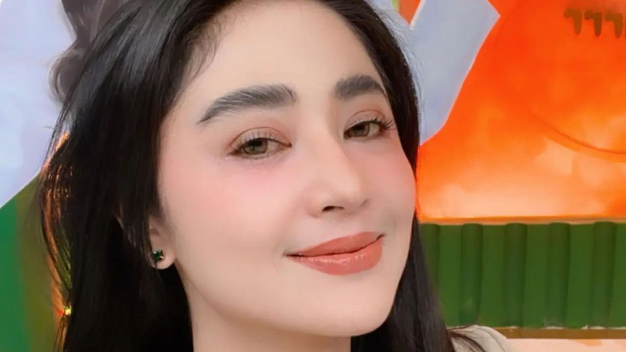 Dewi Perssik