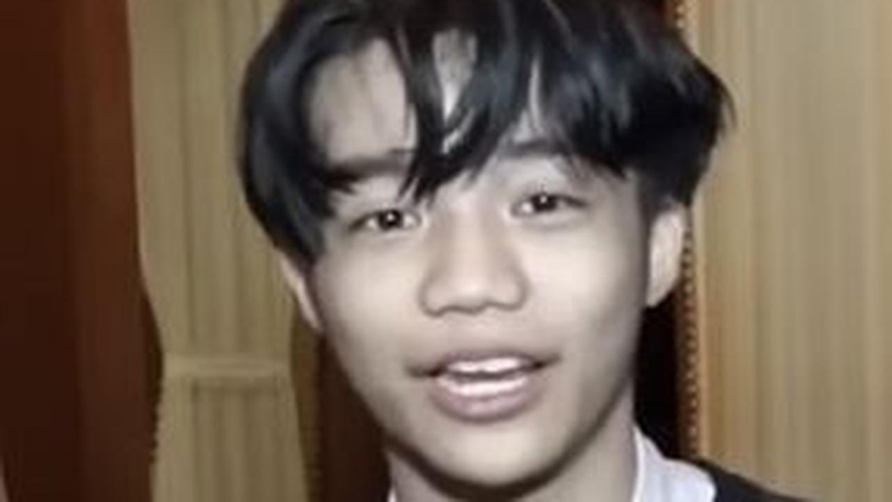 8 Foto Keseruan Afan DA Saat Sambut Fans Cilik Yang Datang Dari Cianjur Malam-Malam