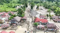 Duka Warga Maninjau Sumbar, Banjir Bandang Menerjang di Malam Tahun Baru Rusak Sejumlah Bangunan