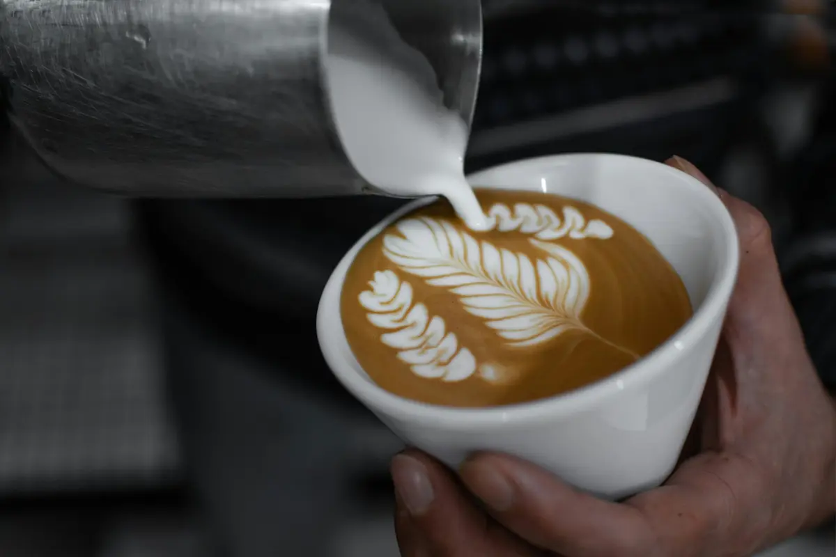 Ilustrasi Latte Art (Unsplash)