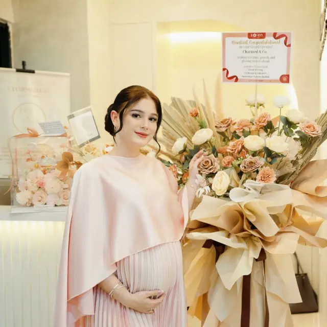 Potret Yasmine Ow Mantan Istri Aditya Zoni