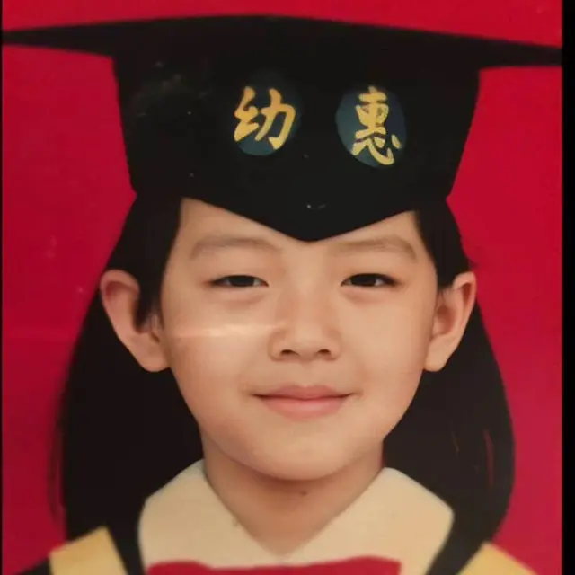 6 Potret Masa Kecil Barbie Hsu 'Meteor Garden', Tutup Usia di Umur 48 Tahun