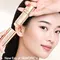 Foundation Stick Sekali Usap Jadi Jawaban Tren Makeup Sat-Set