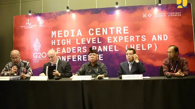 Kementerian PUPR bersama dengan the High-Level Experts and Leaders Panel (HELP) serta United Nations Department of Economic and Social Affairs (UNDESA) menyelenggarakan High Level Experts and Leaders Panel on Water and Disasters (HELP) Conference.
