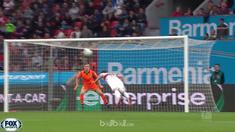Bayer Leverkusen gagal masuk kembali ke zona Liga Champions setelah menyerah 0-1 dari Stuttgart dalam lanjutan Liga Jerman. Die We...