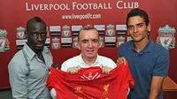 Liverpool Resmi Dapatkan Dua Bek Baru