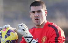 Tiga klub Turki berebut tampung Victor Valdes
