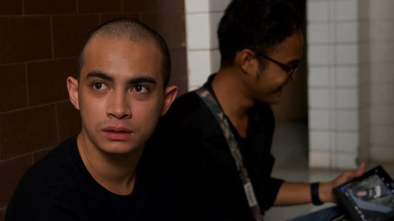 Profil Omara Esteghlal, Aktor yang Diduga Punya Hubungan Spesial dengan Prilly Latuconsina