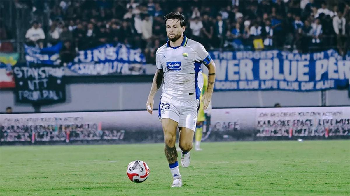 Prediksi Persijap vs Persib: Pangeran Biru Rawan Keletihan