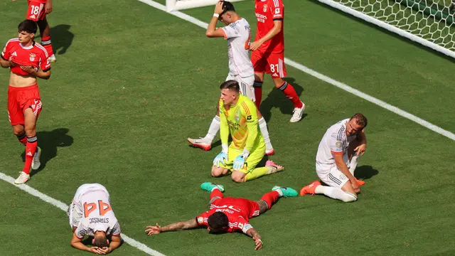 Foto: Tumbangkan Bayern Munchen, Benfica Lolos ke Babak 16 Besar Piala Dunia Antarklub sebagai Pemuncak Klasemen