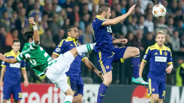 Sporting Lisbon berhasil memaksa tuan rumah Maribor bermain imbang 1-1.