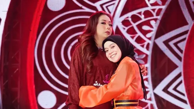 Potret Lesty Kejora Bareng 6 Pedangdut Senior Tanah Air, Penuh Kehangatan
