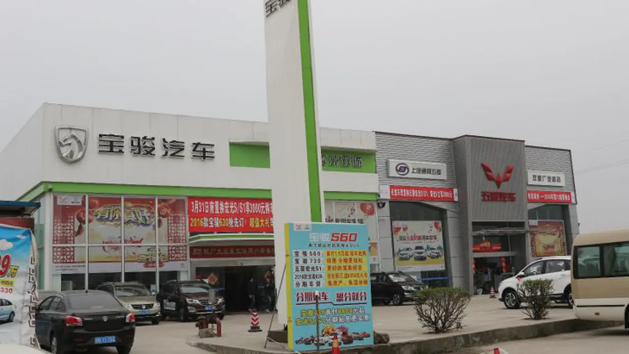 Di China, Satu Jaringan Dealer SGMW Menjual 37 Ribu Mobil
