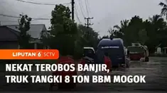Gara-gara nekat menerobos banjir, ada dua truk tangki yang membawa 8 ton minyak industri mogok mesin di Kabupaten Bangka, Bangka Belitung. Banjir setinggi 1 meter juga merendam belasan rumah warga.