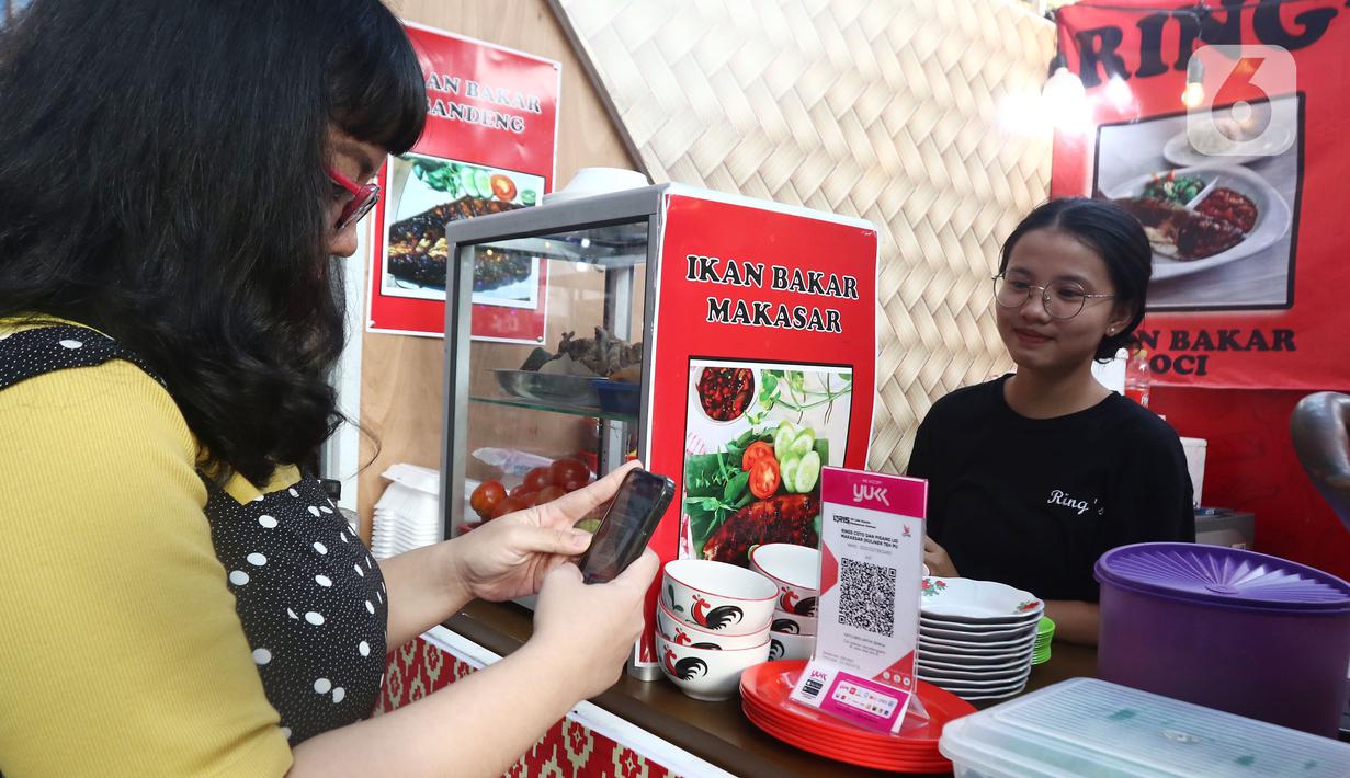 Pembebasan biaya Merchant Discount Rate (MDR) QRIS tersebut berlaku di usaha mikro atau UMi.(Liputan6.com/Angga Yuniar)
