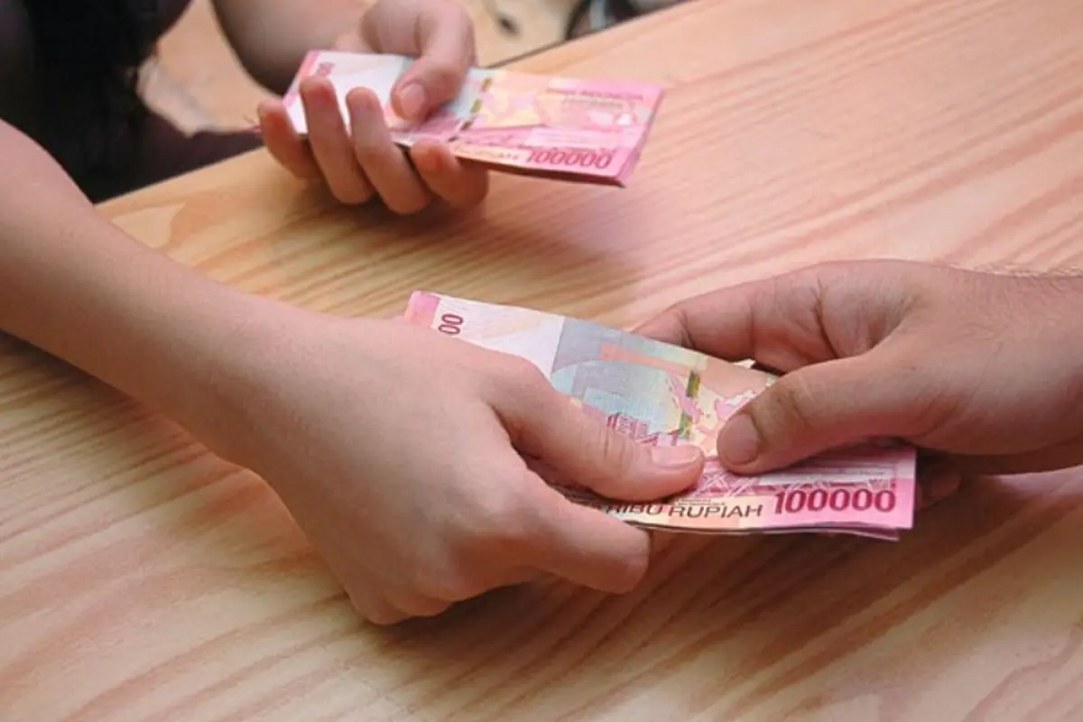 [Bintang] Usia 20 Beli Rumah