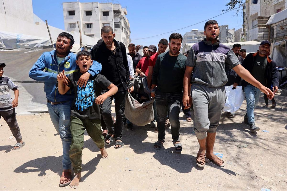 FOTO: Serangan Israel Kembali Guncang Gaza Utara